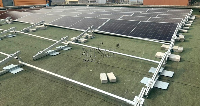 コートジボワールの30kW平屋根バラスト式太陽光発電システム | Art Sign