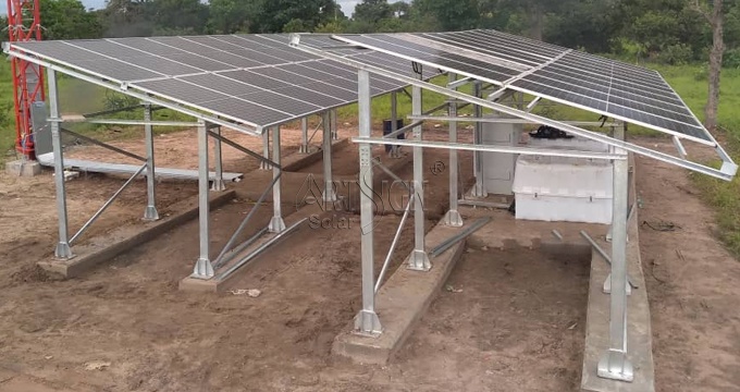 ルーマニアのクリーンエネルギーへの最適な選択肢：太陽光発電用ZMコーティング鋼製地上架台